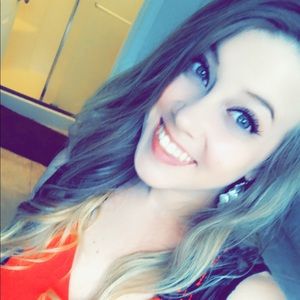 Meet your Posher, Cheryl